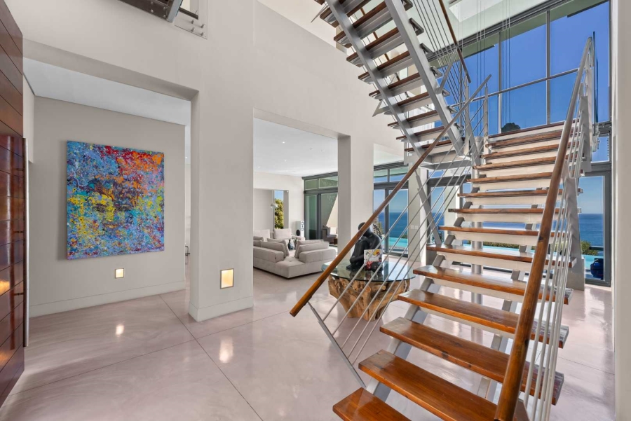3 Bedroom Property for Sale in Camps Bay Western Cape